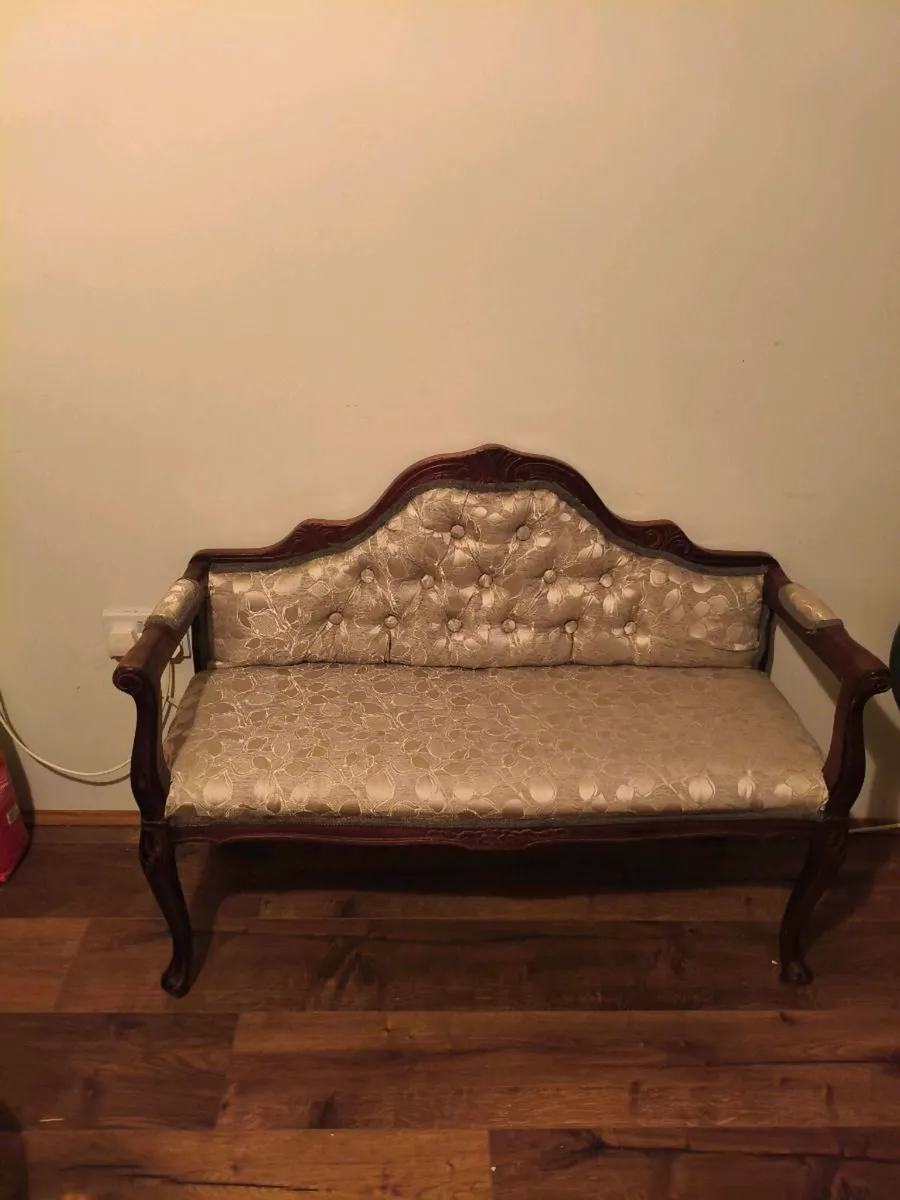 Beautiful 4ft chair, great for children room ect. - Image 2