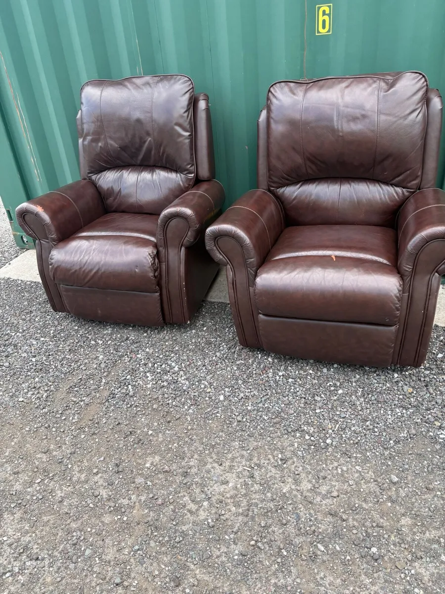 Armchairs - Image 2