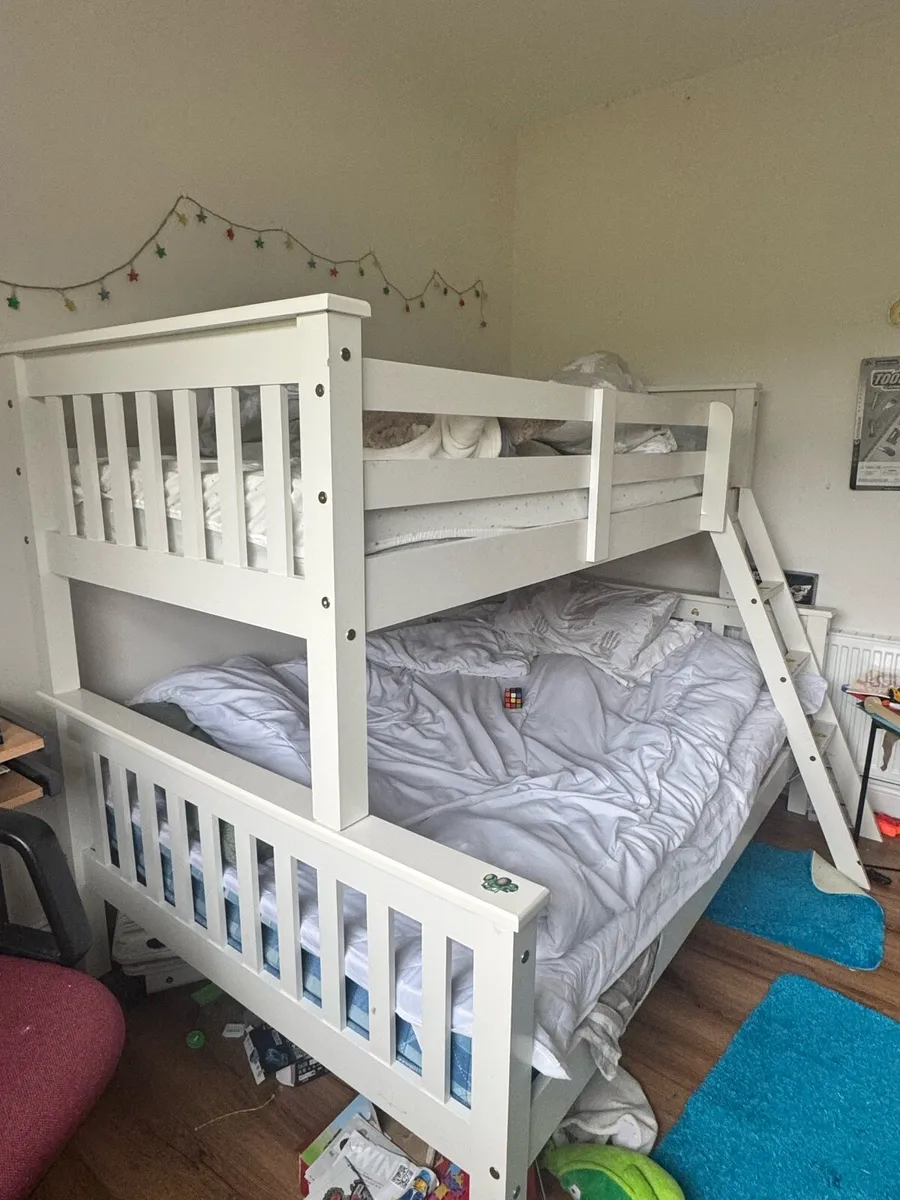 Bunk Ned - Image 1