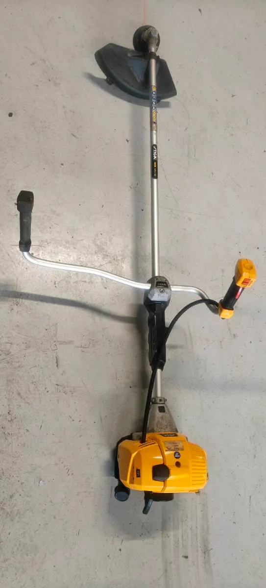 Stiga grass trimmer - Image 1