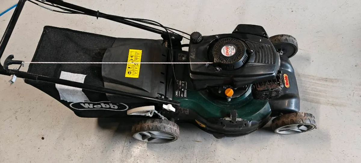 Webb self propelled lawnmower - Image 1