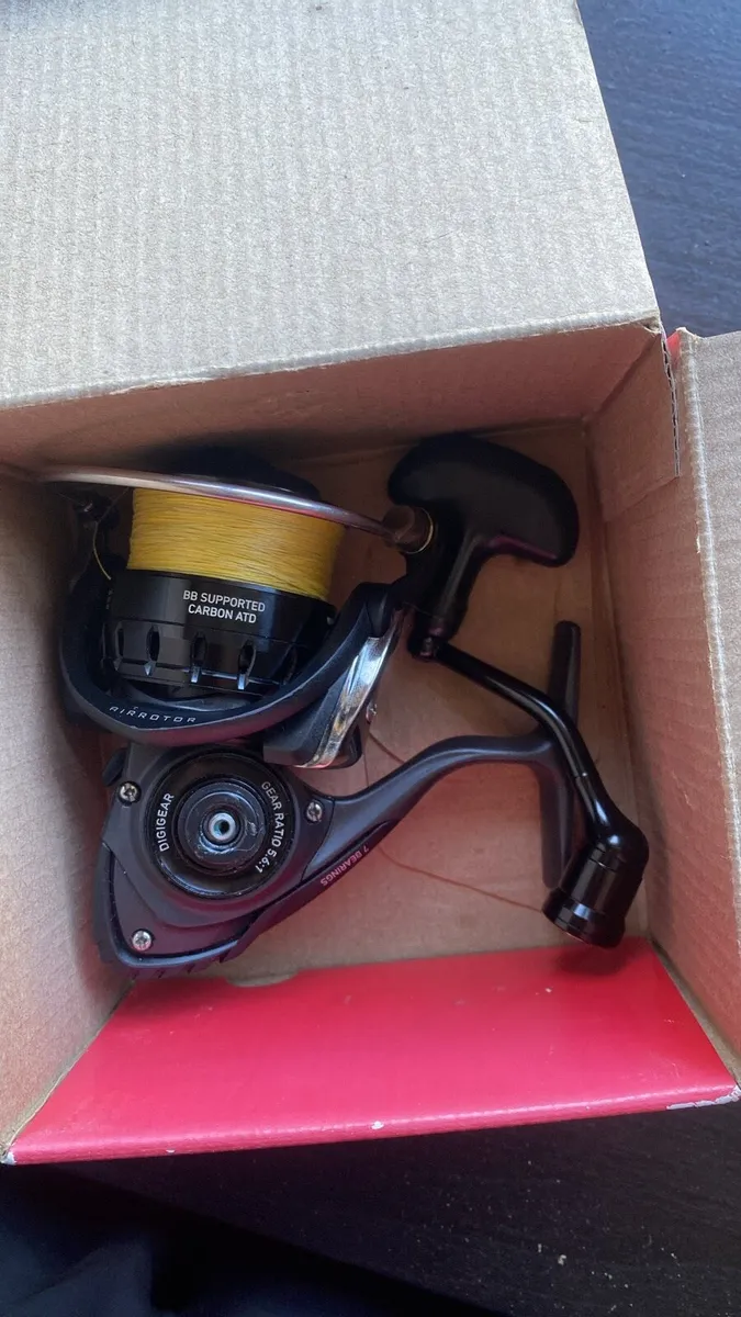 Daiwa Saltist Back Bay Reel 4000 - Image 2