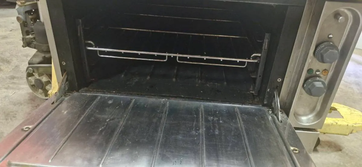 Hob/oven 3 phase - Image 2