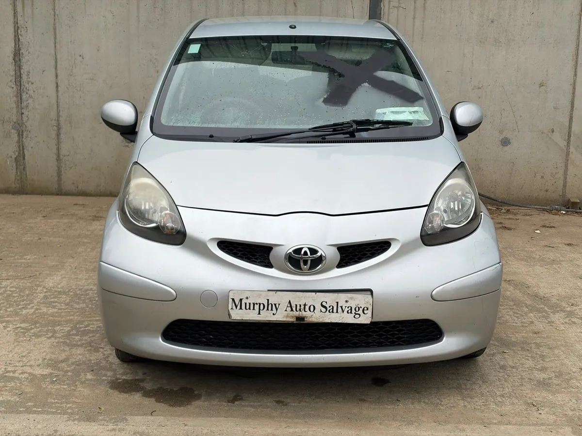 2008 Toyota Aygo parts - Image 1