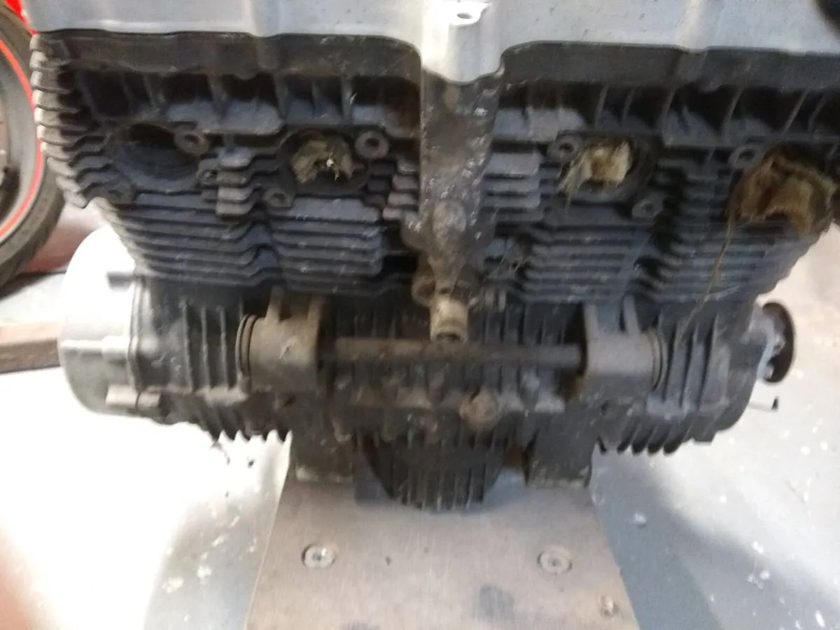 Yamaha XS 1100 parts - Image 4