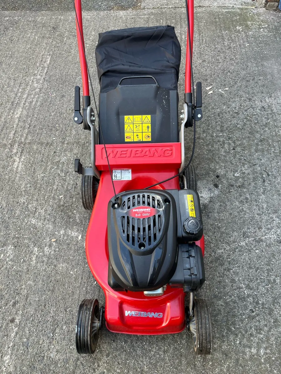 Used 18” weibang push petrol lawnmower - Image 3