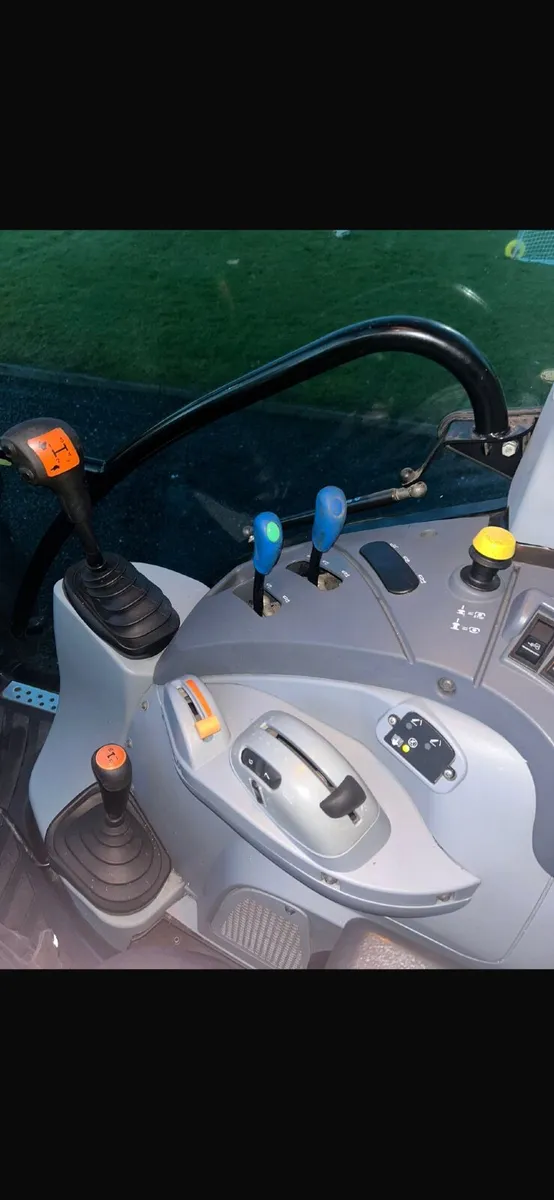 New Holland Other 2013 - Image 2