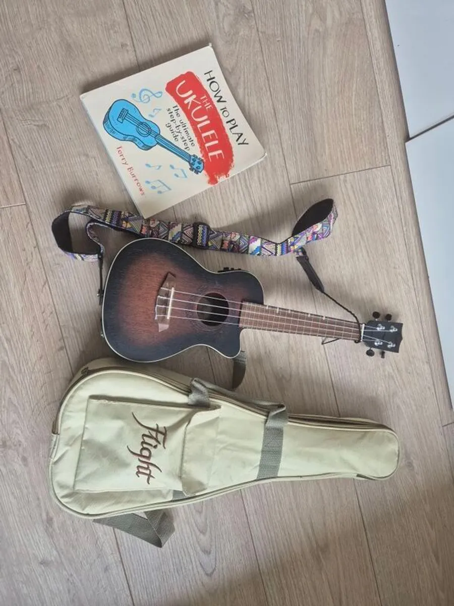 Flight concert ukulele - Image 1