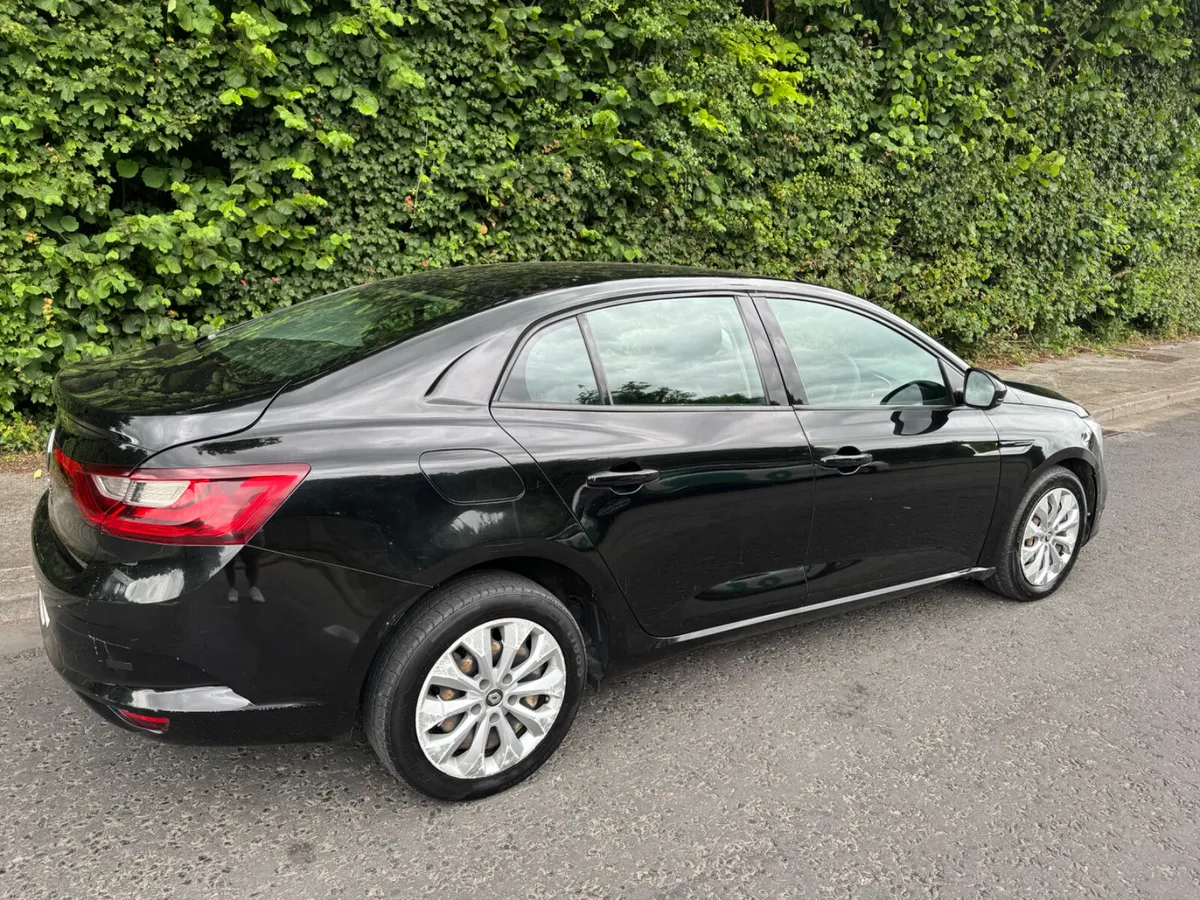 Renault Megane - Image 3
