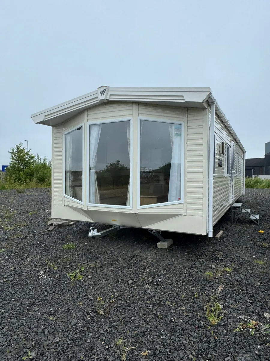2016 Willerby Sierra – 36ft x 12ft - Image 1