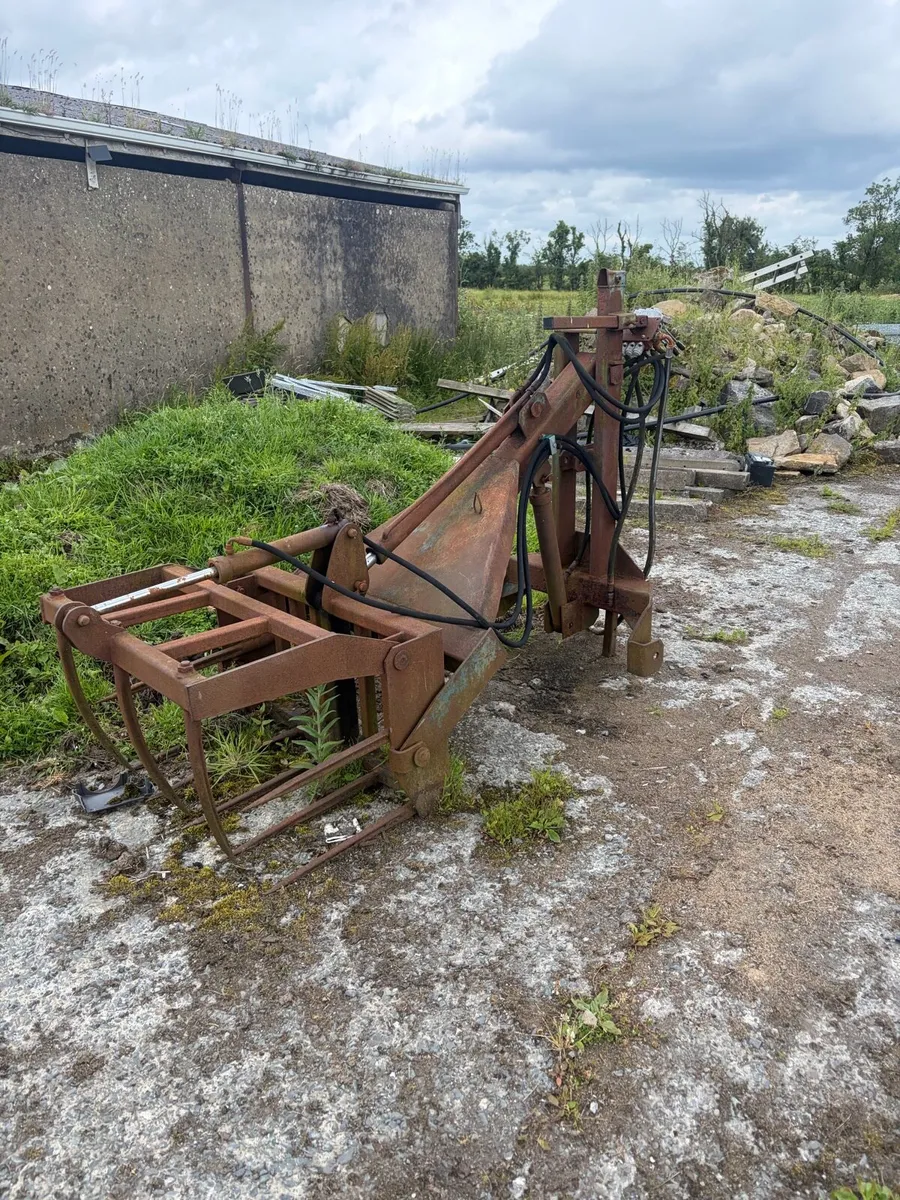 Rear loader - Image 1