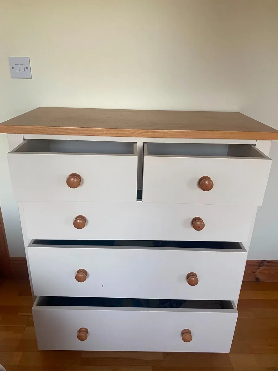 Chest of Drawers 3/2 - Image 2
