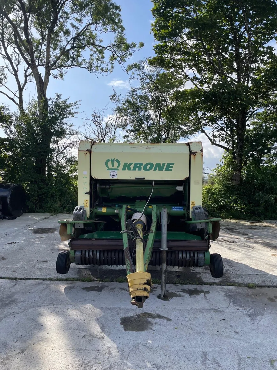 Krone Roundpack 1250 and Conor Wrapper - Image 2