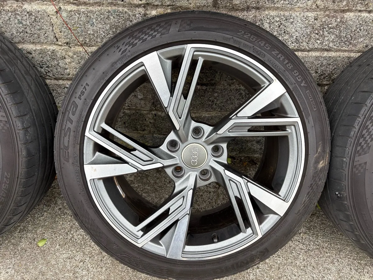 18" Diamond Cut Audi Replica Alloys - Image 4