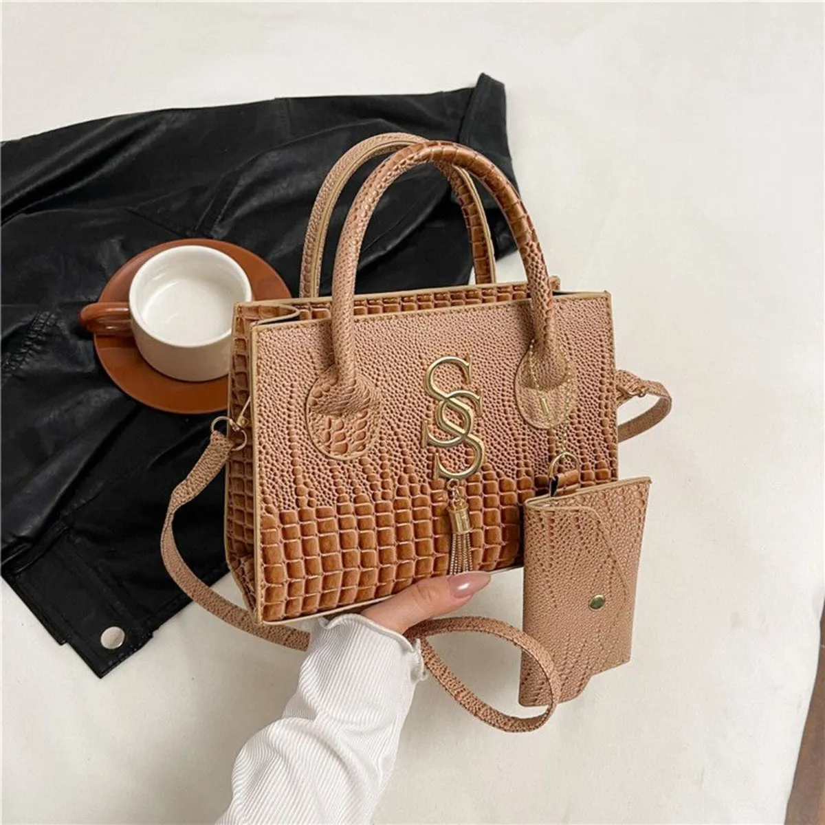 Ladies Shoulder Bags. €28 Delivered. - Image 2
