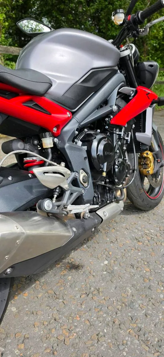 2013 Triumph Street Triple 675 - Image 4