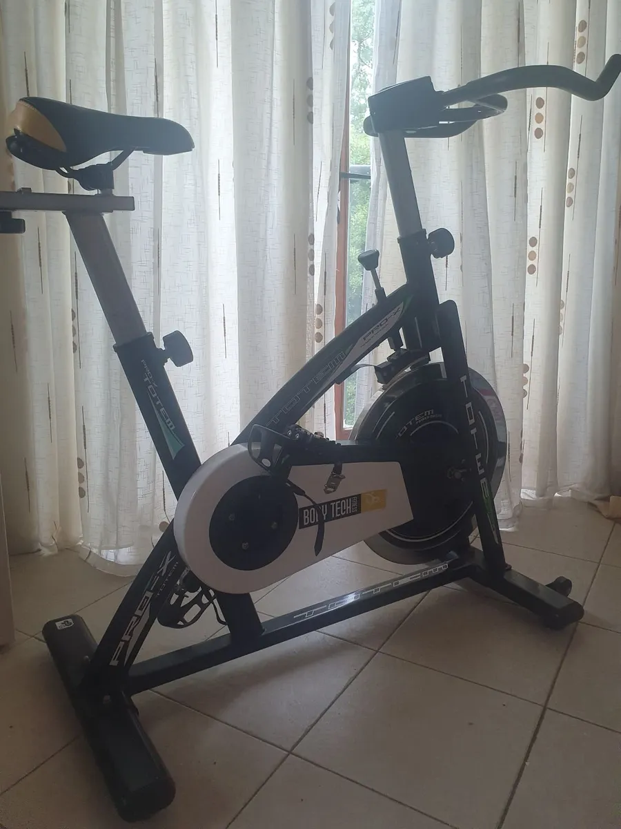 Stationary Bike - Image 4