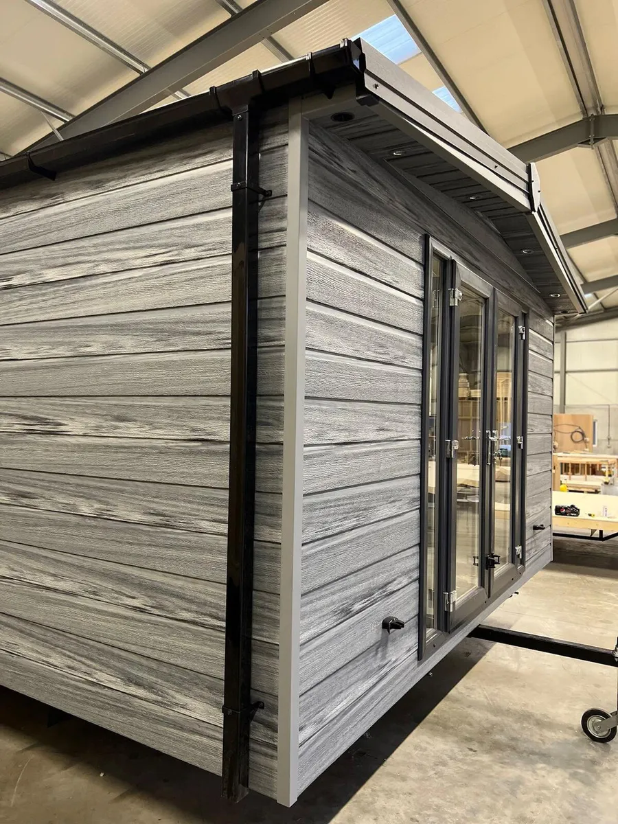 2025 Mini Galaxy One-Bed Chalet – 12ft x 15ft - Image 4