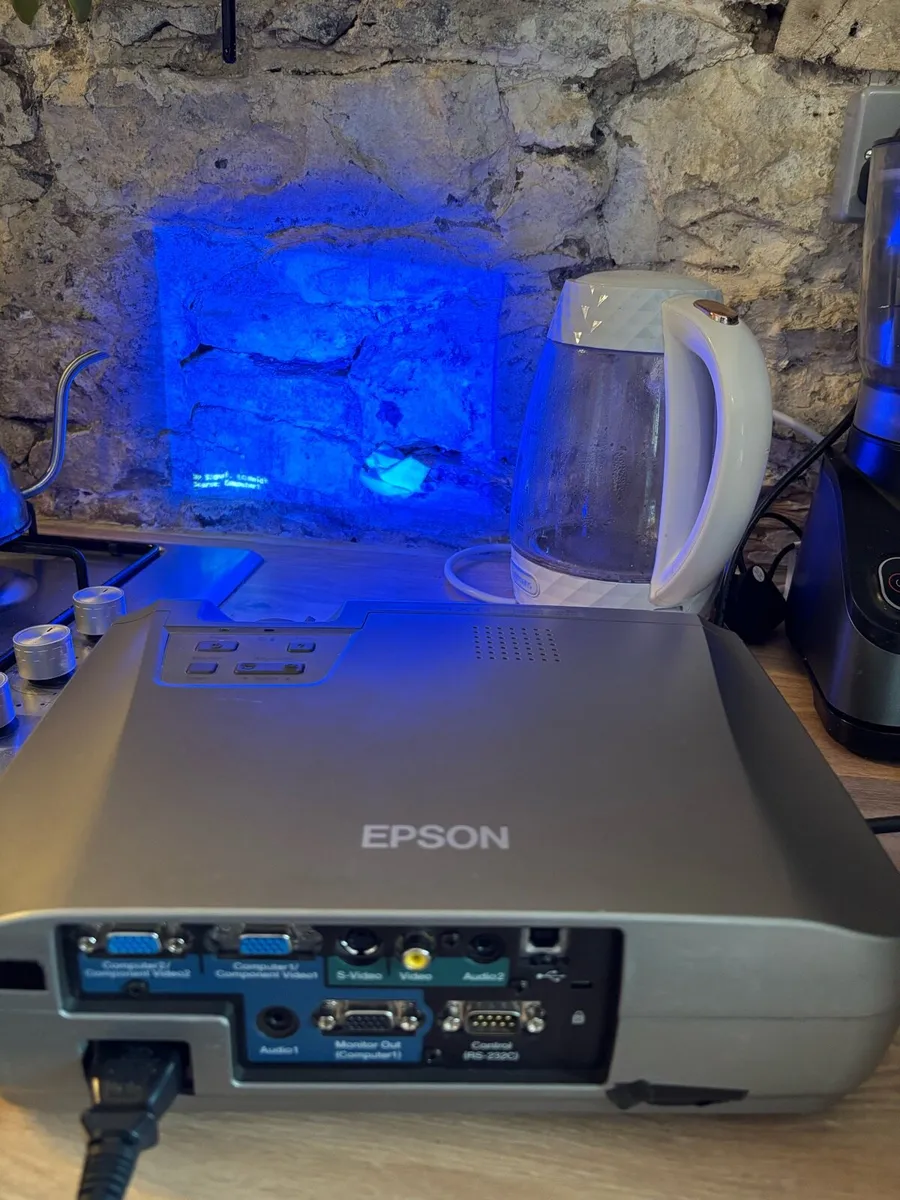 Epsom Projector with Carry Bag - Image 2