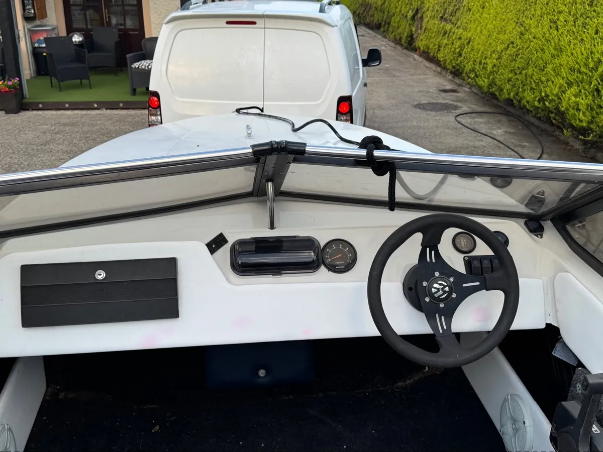 Boat - Image 3