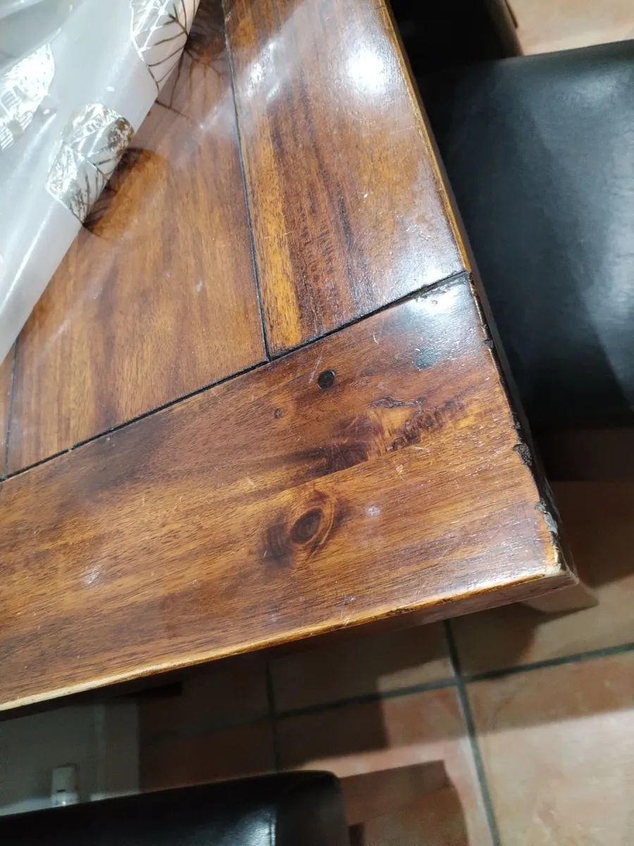 Extendable  Solid Wood Dining table - Image 4