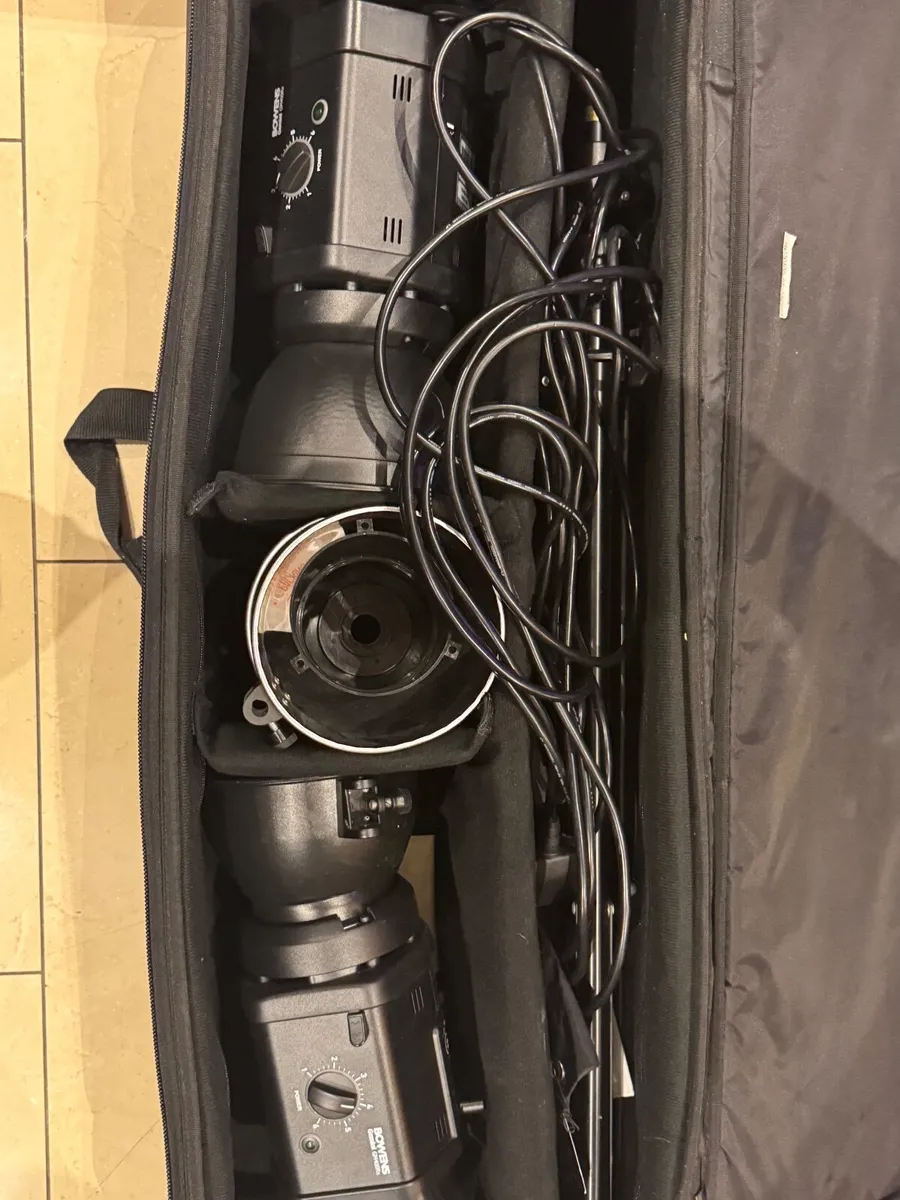 Bowens GM400 Studio Wireless Lights - Image 4