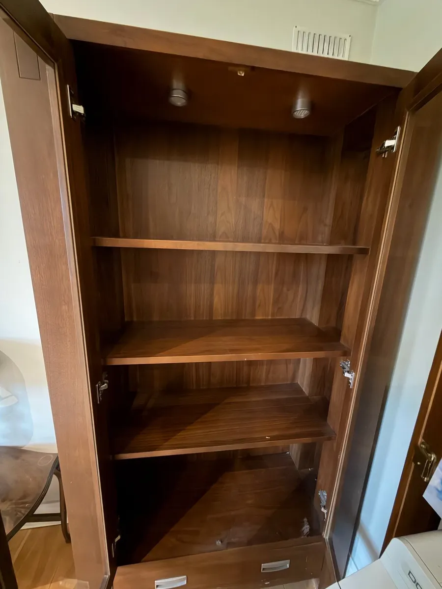 Walnut effect display cabinet - Image 2