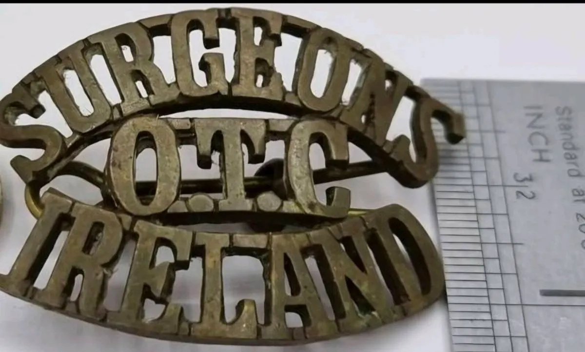 1916 Rising - Defence Pin