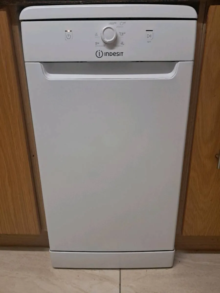 Indesit Dishwasher - Image 1