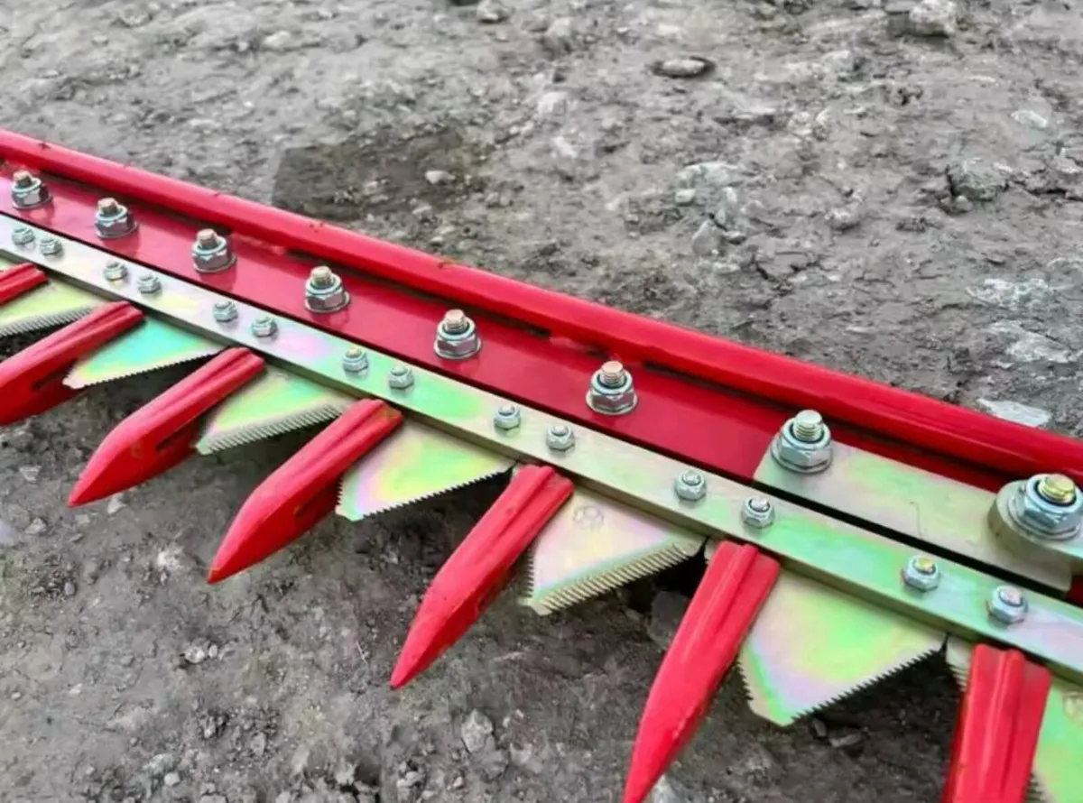 NEW 6 FT MINI DIGGER HEDGECUTTER - Image 4