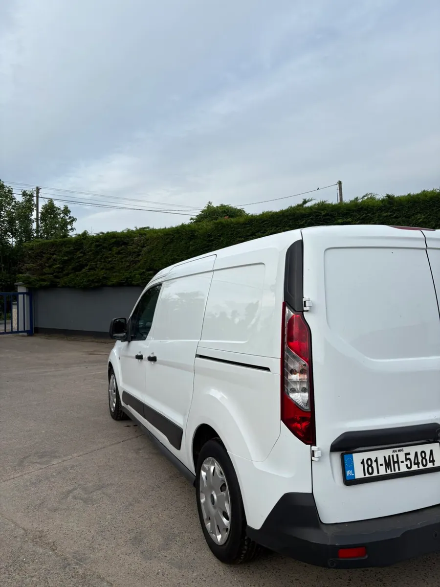 Van - Image 3