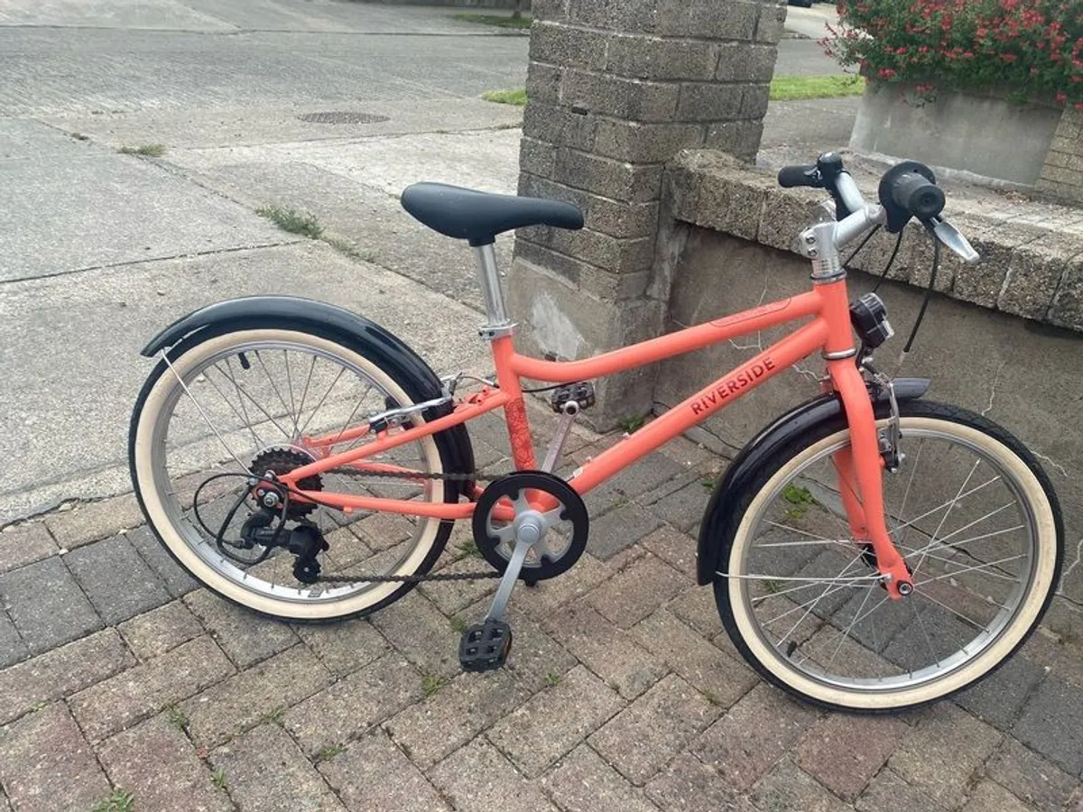 girls bike - Image 1