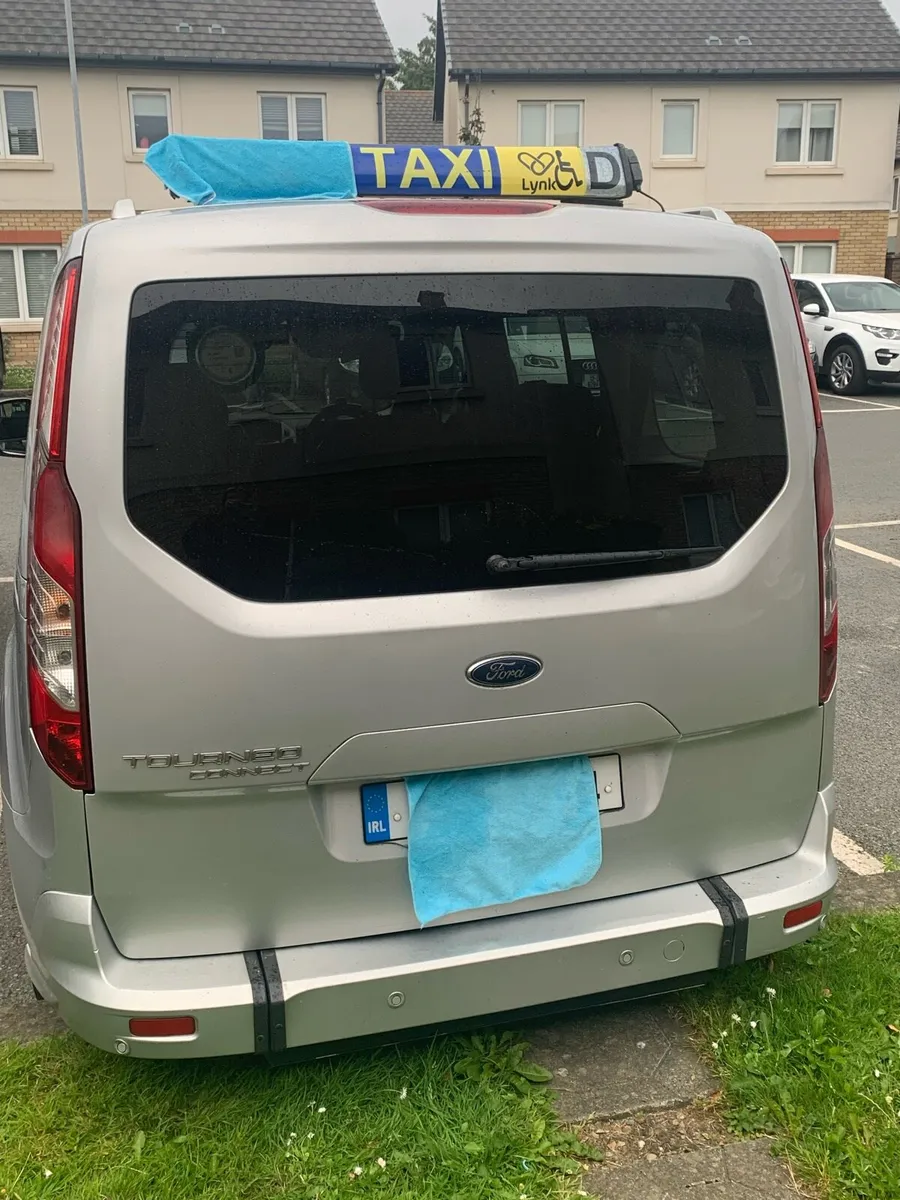 Taxi for rent - Image 3