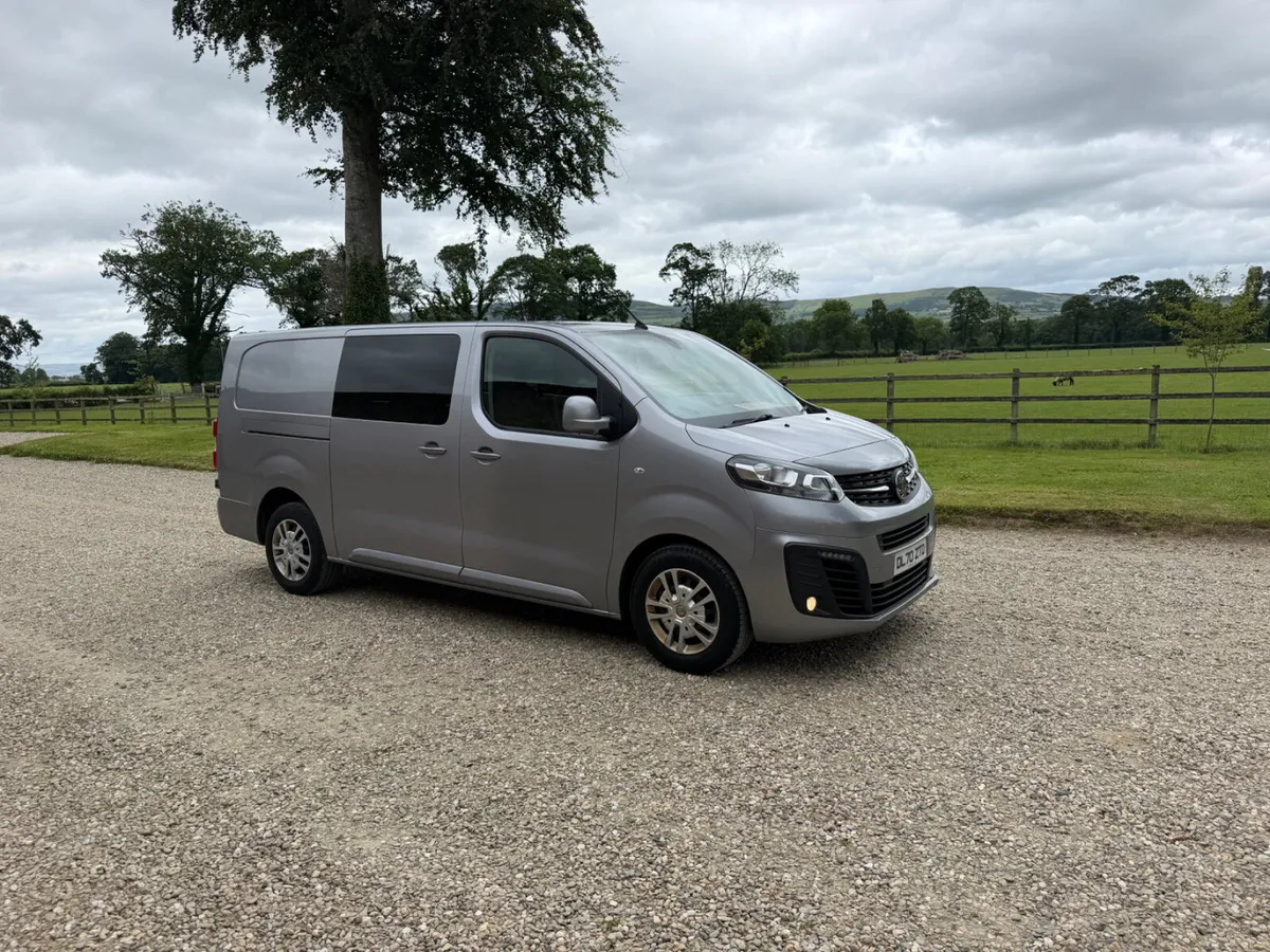 Vauxhall Vivaro crew cab - Image 1