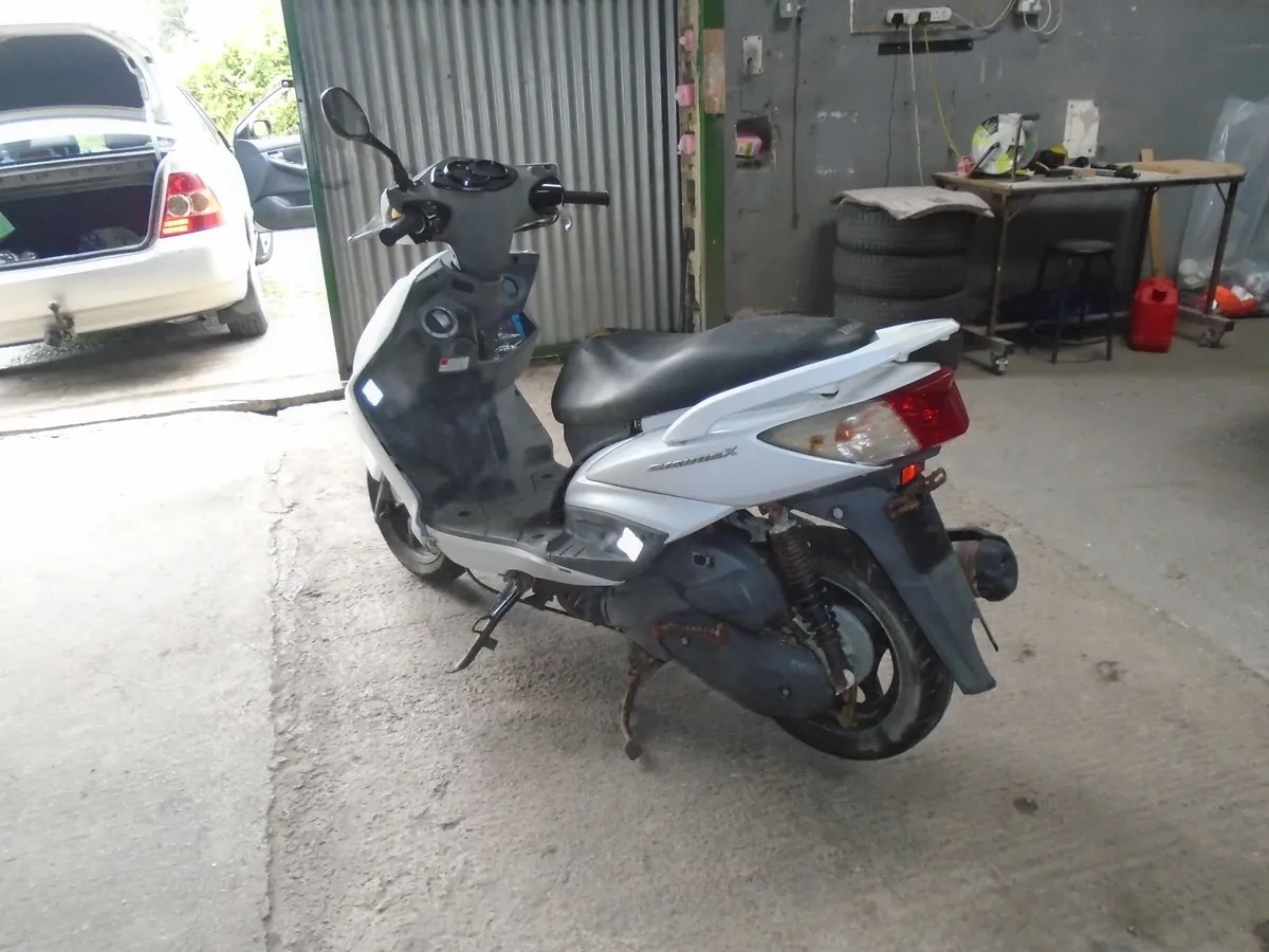 YAMAHA Other 2011 - Image 2