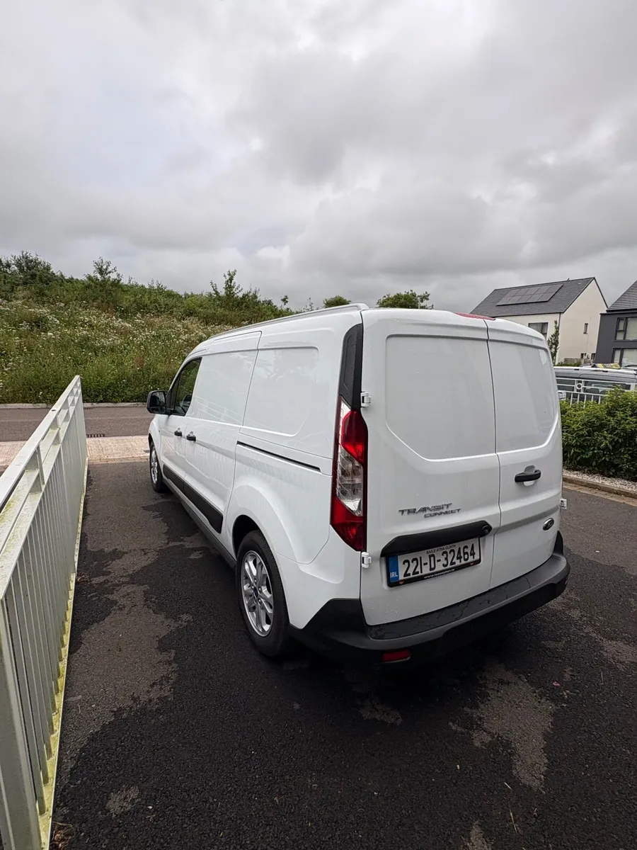 Ford Transit Connect LWB AUTO - Image 2