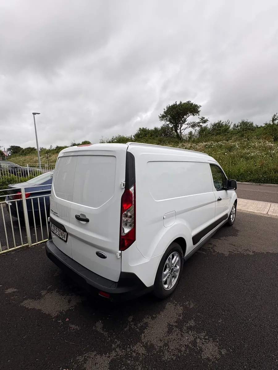 Ford Transit Connect LWB AUTO - Image 3