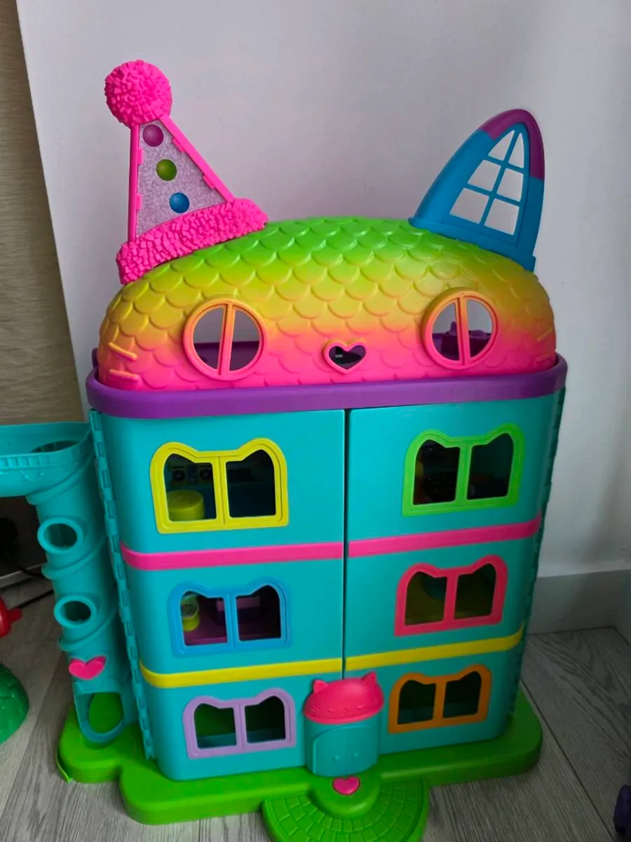 Gabby dollhouse - Image 2