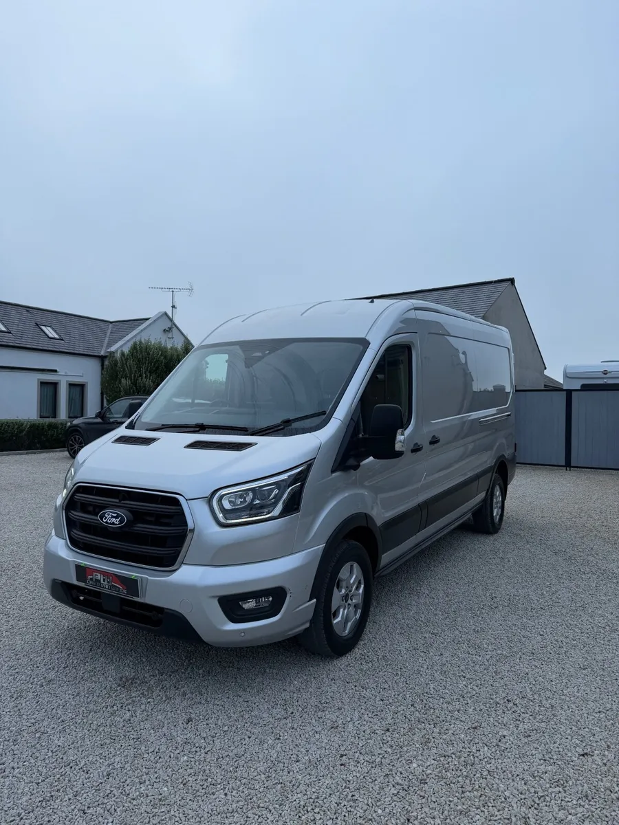 2025 Ford Transit 350 Limited AUTO - Image 3