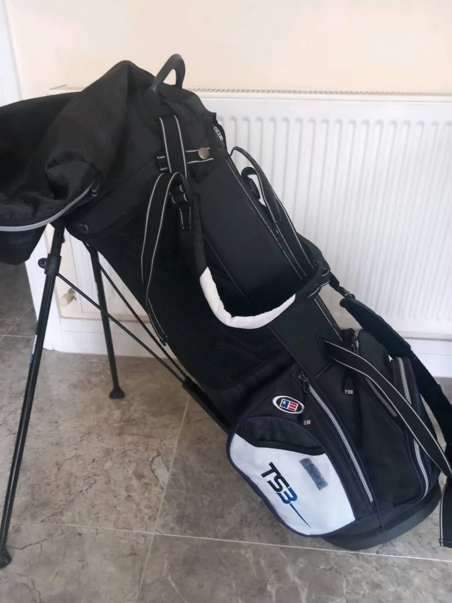 USA Kids golf bag with stand. - Image 2