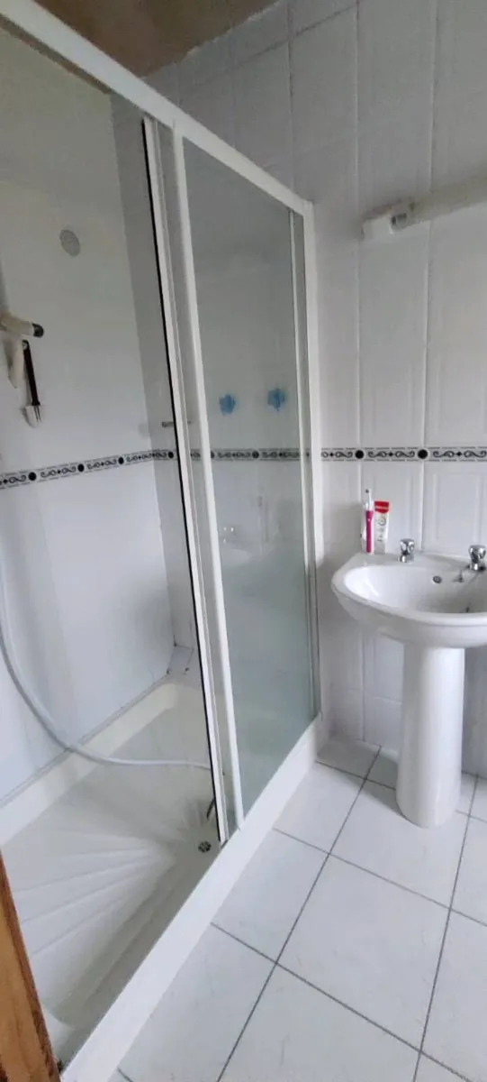 Bathroom - Image 3