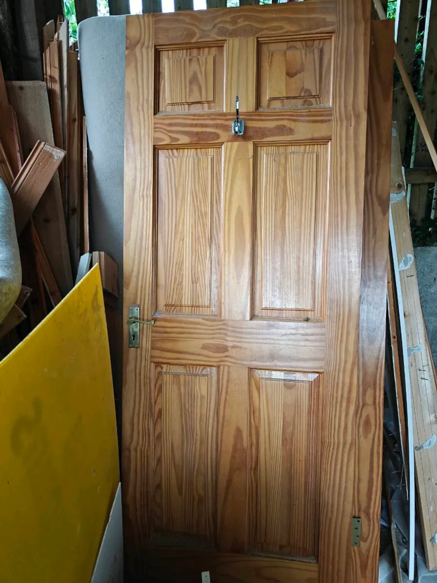 Solid pine door