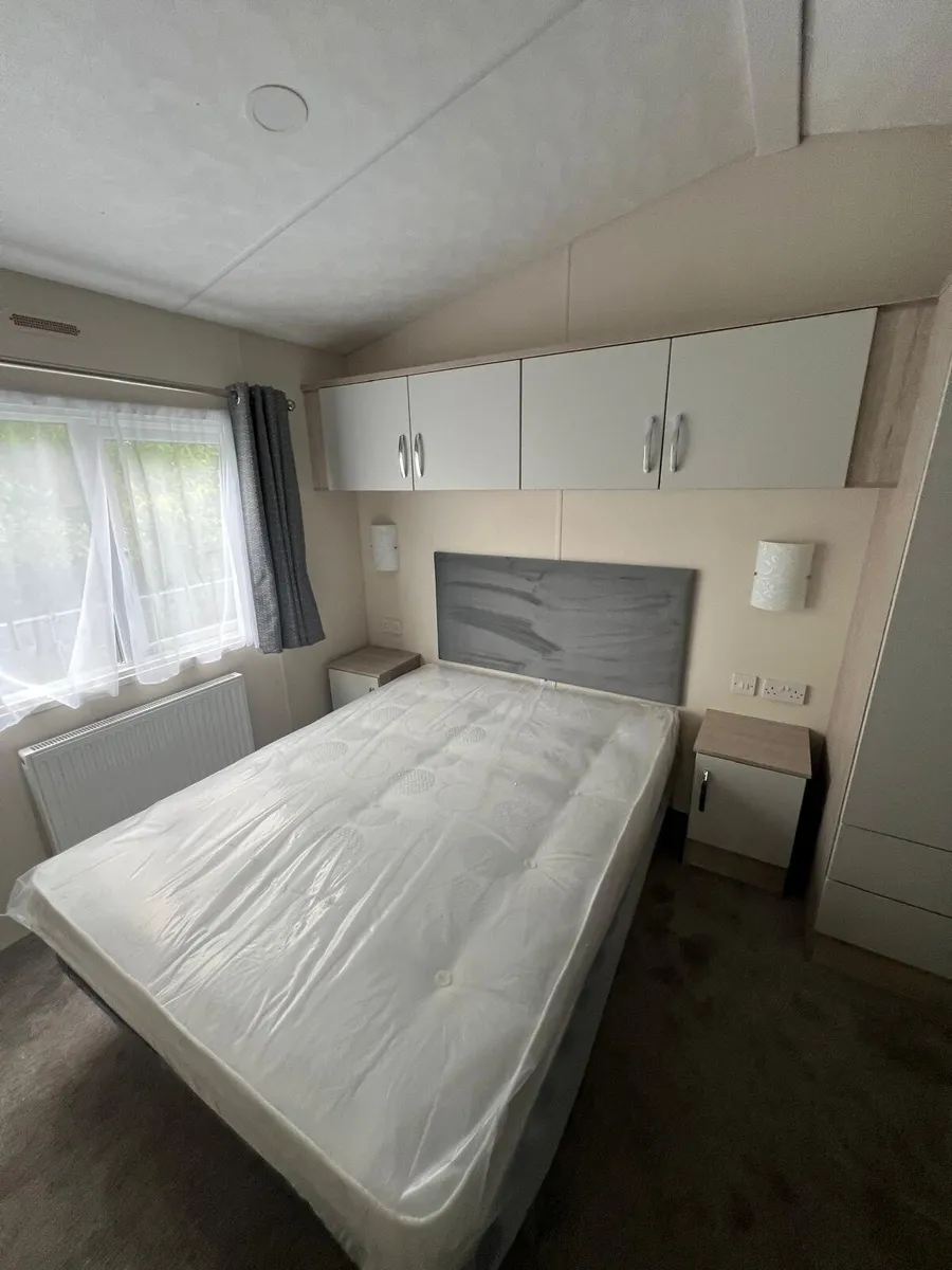 2026 Delta Langford – 40ft x 13ft – £49,995 - Image 4