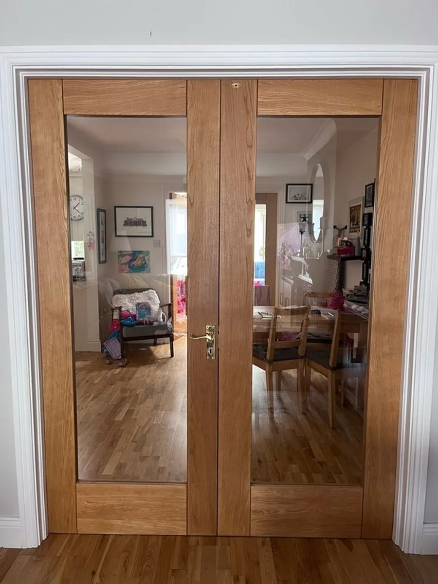 Solid wood internal double doors with glass panels - Image 2