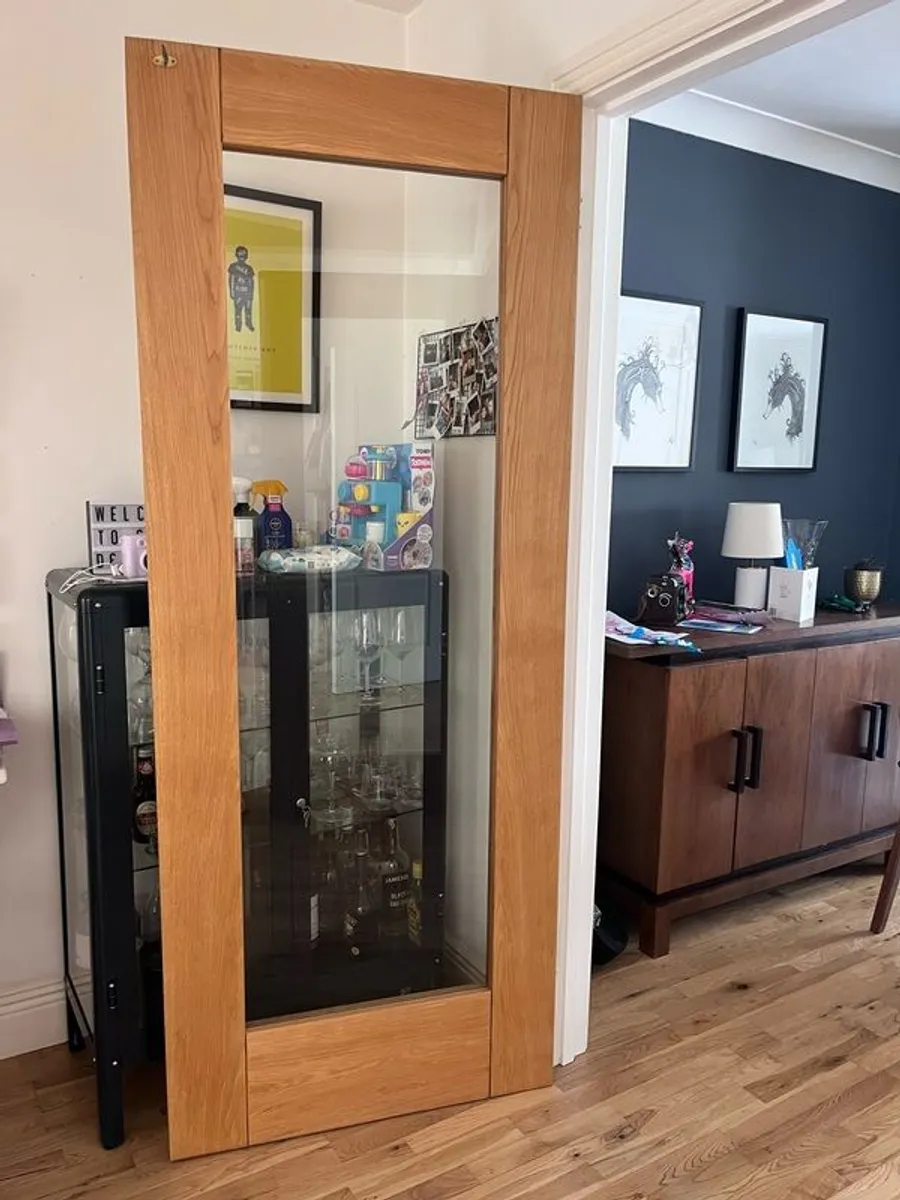 Solid wood internal double doors with glass panels - Image 3