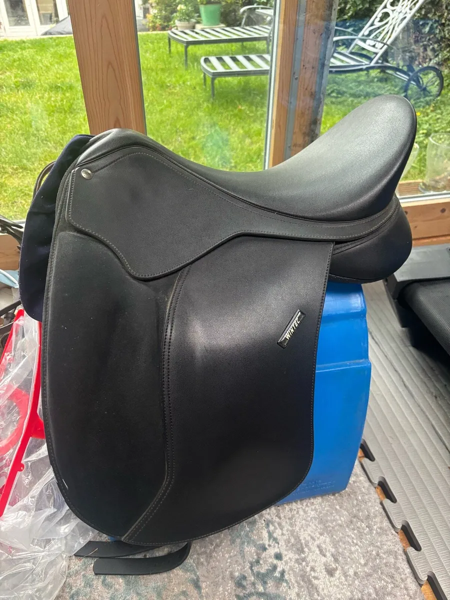 Dressage saddle - Image 1