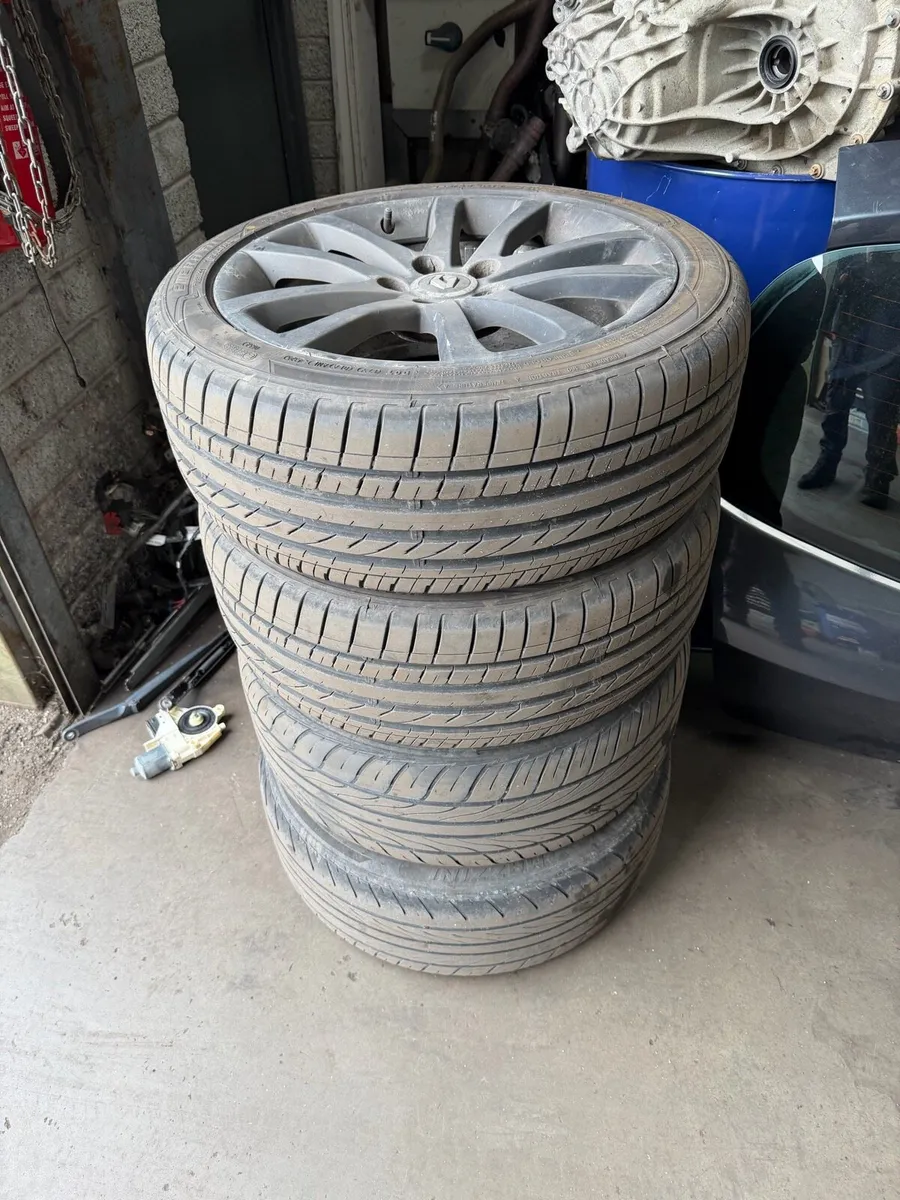 2012Renault Laguna 2.0dci for breaking - Image 4