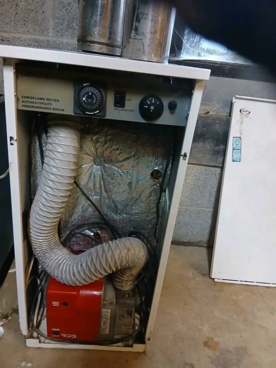 GRANT 90-120 OIL BOILER - Image 1