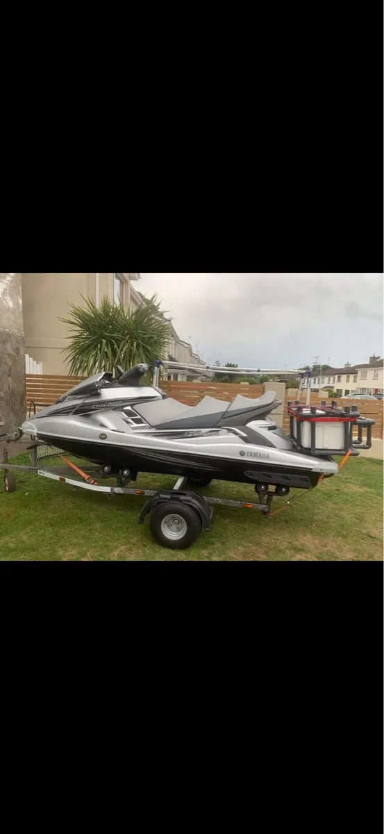 Yamaha FX HO Cruiser 2013 - Image 2