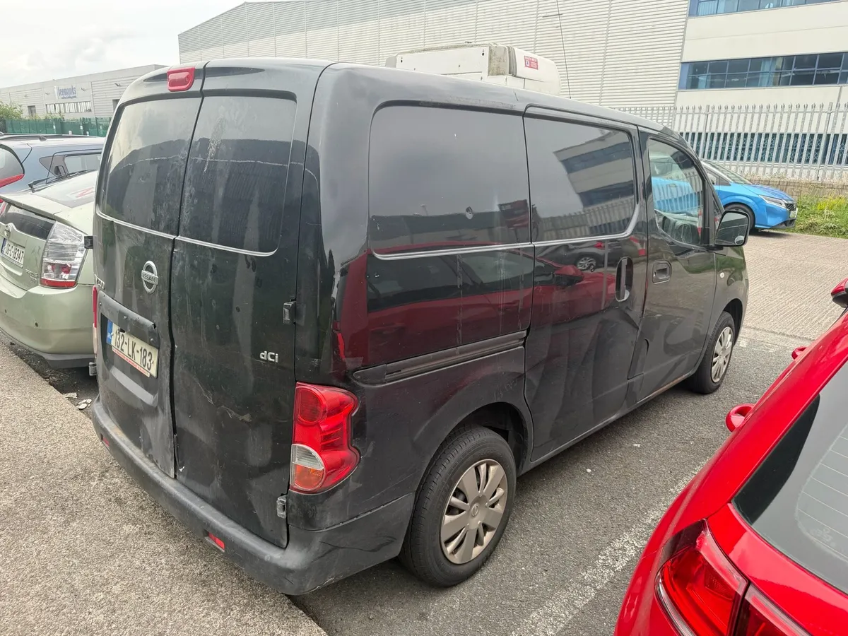 2013 Nissan Nv200 only 165,000km - Image 2